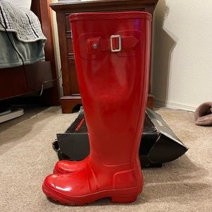 Women’s Red Hunter Boots size 6